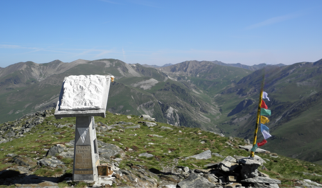 Panorámicas desde la cima del Balandrau en el Pirineo catalán